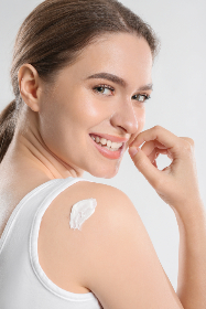 快穿扑倒初恋h 快穿扑倒初恋h